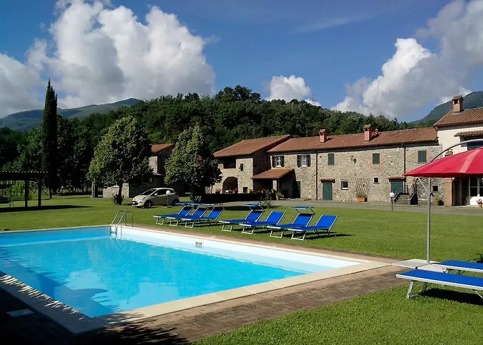 Coriana Apartments&Villas